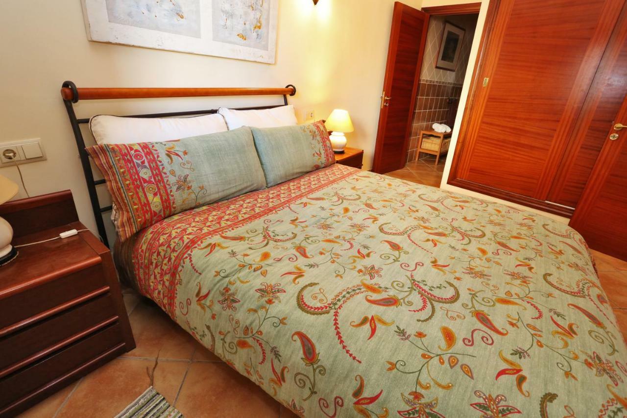 Flowers House Villa Thị trấn Thị trấn Maria de la Salut Ngoại thất bức ảnh