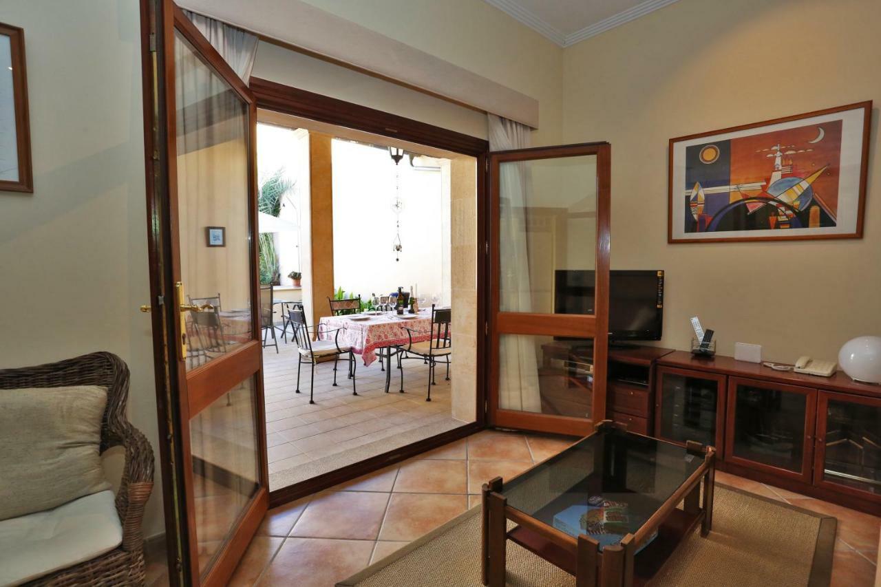 Flowers House Villa Thị trấn Thị trấn Maria de la Salut Ngoại thất bức ảnh